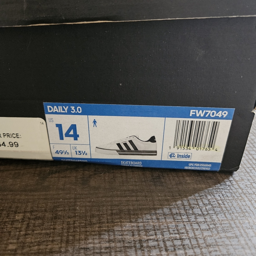 Gently worn size 14 Adidas